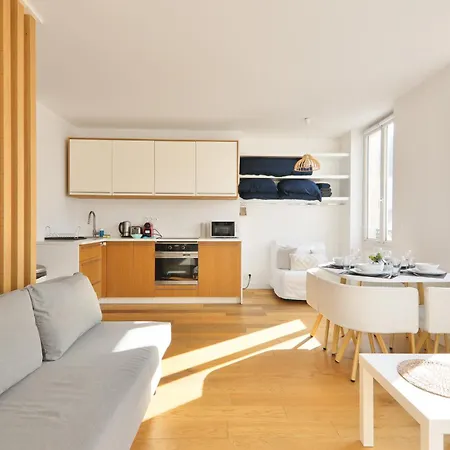 Quartier Saint Michel Notre Dame Apartment Paris